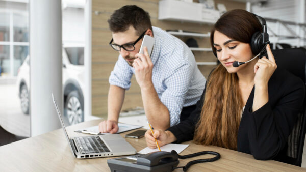 Atendimento de clientes e vendas